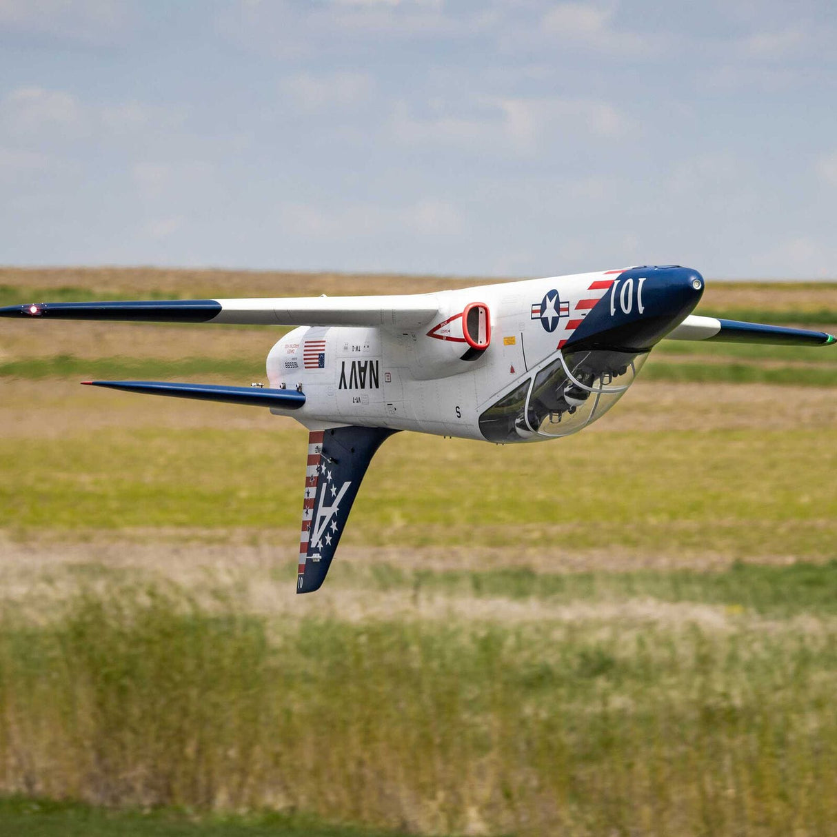 Hangar9 Hawk/T-45 140-160N ARF w/ İniş Takımı