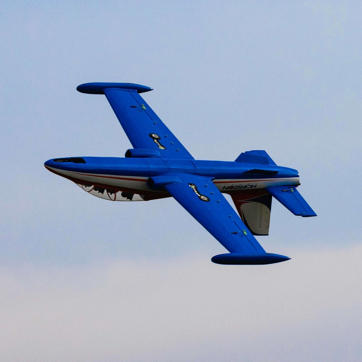 Hangar9 Aermacchi MB-339 60-85N Turbine Jet ARF, 84"