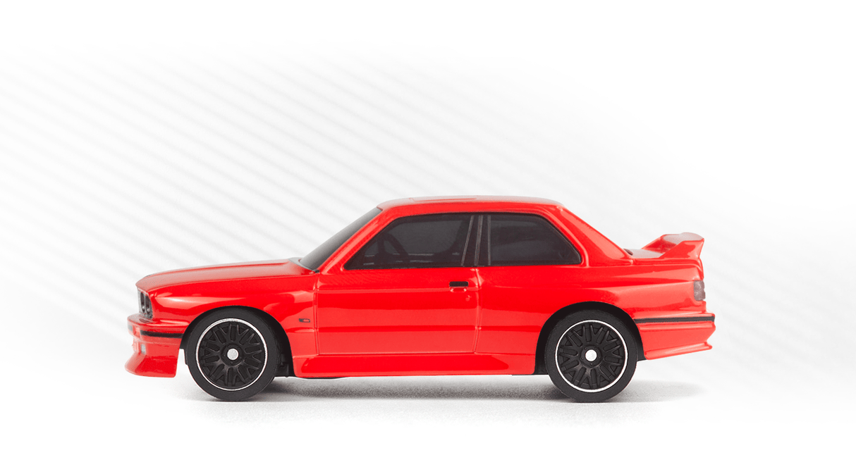 HPI nano-TTR BMW M3 Ravaglia Misano Kırmızı 1/64 RC araba - yan profil