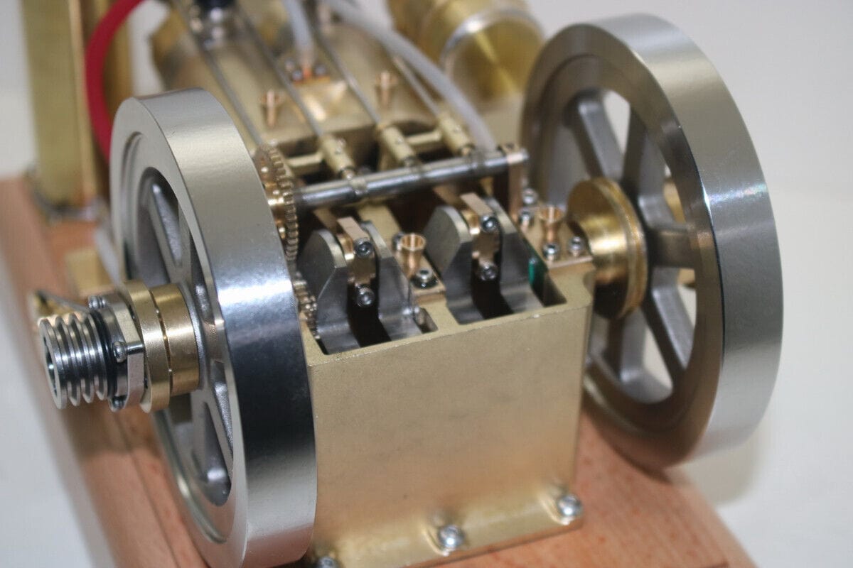 Microcosm Dikey Çift Silindirli Benzinli Motor H76