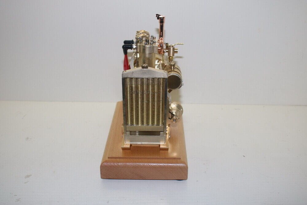 Microcosm Dikey Çift Silindirli Benzinli Motor H74