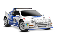 [Dış] Traxxas Mini Rally RS200 - stüdyo beyaz fon ön çapraz görünüm, Ford rally kaplamalı gövde