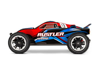 [Dış] Traxxas Rustler XL-5 - Kırmızı kasa yandan stüdyo görünümü