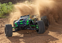 [Action] Traxxas XRT Ultimate - toprakta kayan yeşil araç