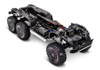 [Motor] Traxxas G63 6x6 - kaportasız şasi, motor ve süspansiyon detayı