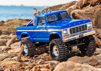 [Action] Traxxas TRX-4M F150 - Mavi kamyonet sahil kayalıklarında outdoor