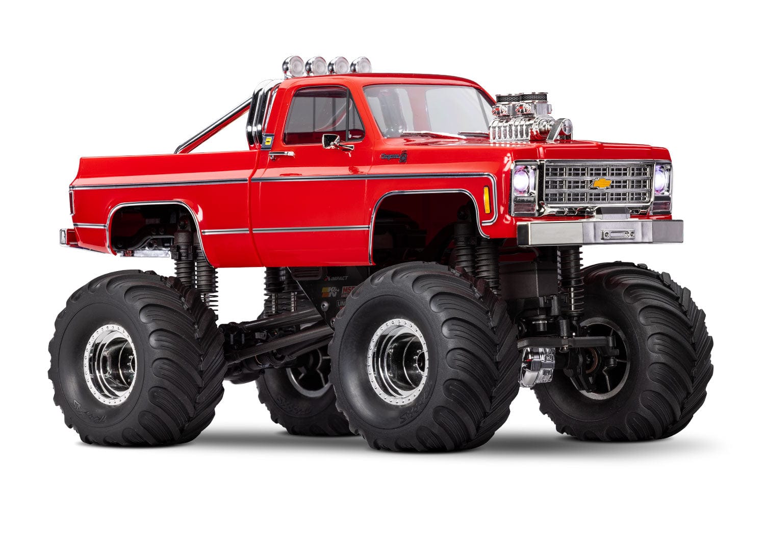 [Dış] Traxxas TRX-4MT K10 - Kırmızı Chevrolet K10 Monster Truck stüdyo ön çeyrek görünüm
