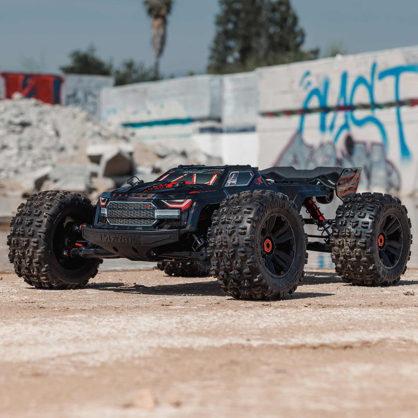 Yamahi 様ARRMA KRATON 8S 1/5スケール Yamahi 様ARRMA KRATON 8S 1/5スケール Arrma Kraton 6S EXB RTR 1/8 4WD