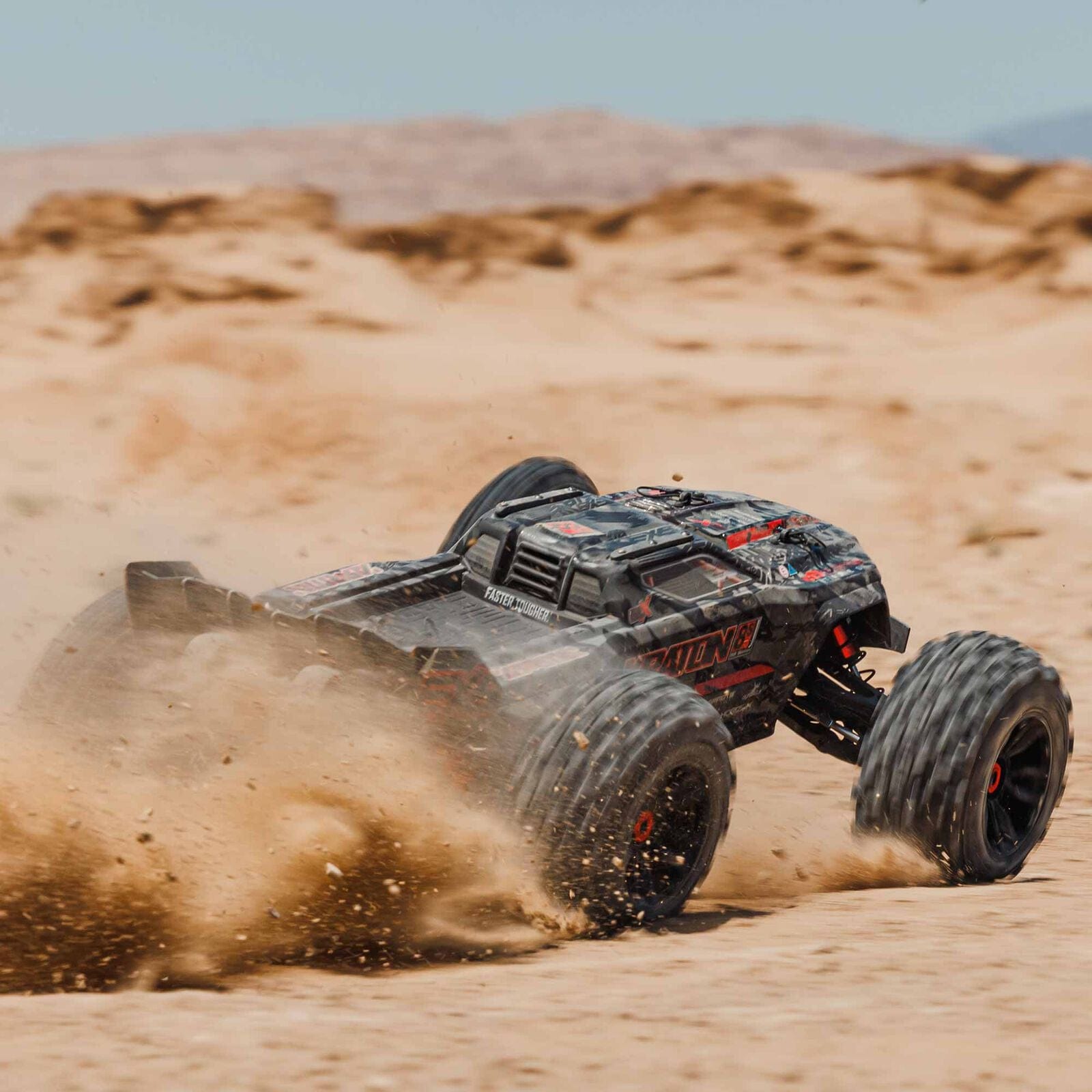 ARRMA RC 1/5 Kraton 4X4 8S BLX EXB Brushless – Büyüklere Oyuncaklar