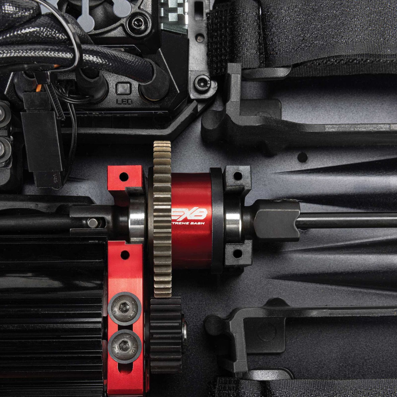 [Detay] ARRMA Limitless 120 8S — orta diferansiyel ve şaft aktarımı