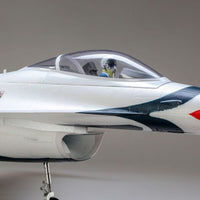 [Detay] E-flite F-16 Thunderbirds 70mm EDF - Kokpit ve burun bölümü yakın çekim, kanopi detayı
