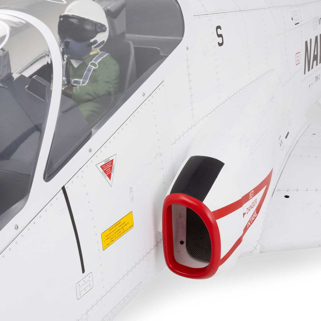 Hangar9 Hawk/T-45 140-160N ARF w/ İniş Takımı