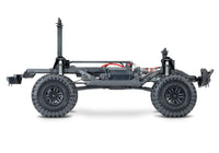 [Motor] Traxxas TRX-4 Defender Combo - Şasi yan görünümü Titan 550 motor amortisör ve süspansiyon detayı
