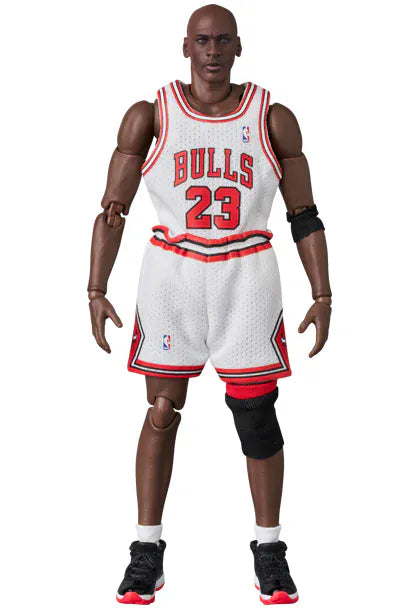 Medicom Toy Mafex- Michael Jordan (Chicago Bulls Home) Aksiyon Figür