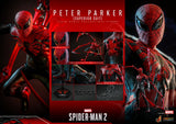 Hot Toys 1/6 Spiderman Peter Parker (Superior Suit)