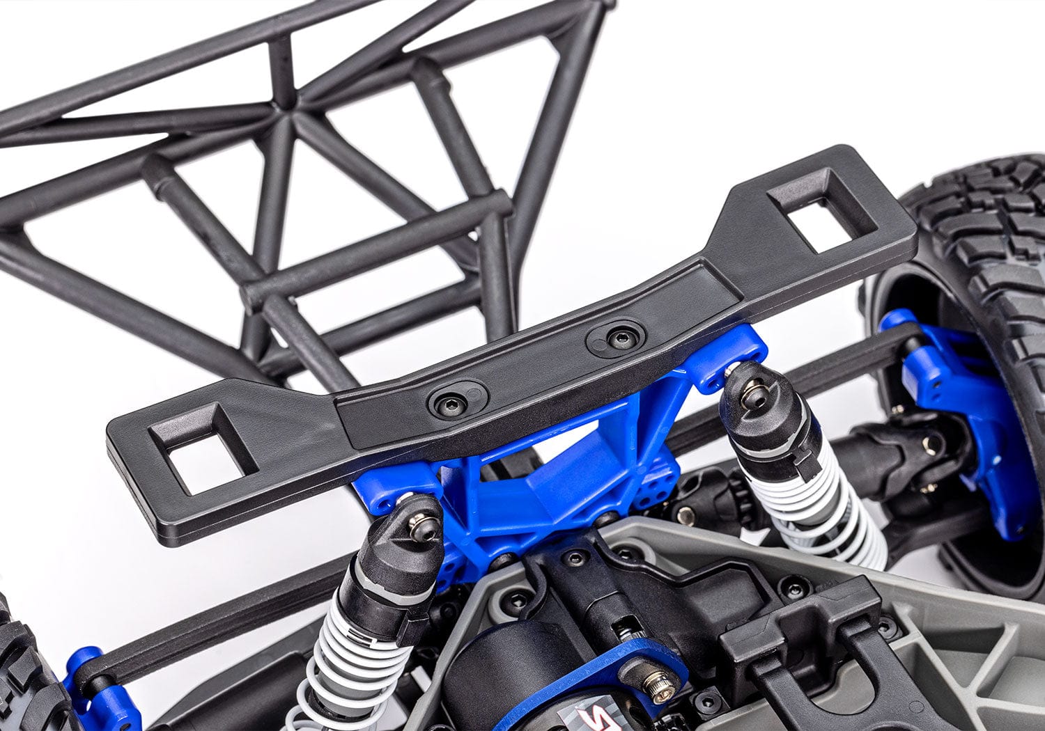 [Motor] Traxxas Slash 4x4 Combo - arka amortisör kulesi ve şasi takviyesi yakın çekim