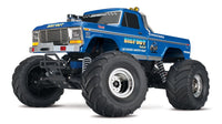 [Dış] Traxxas Bigfoot No.1 - stüdyo 3/4 önden görünüm, mavi gövde