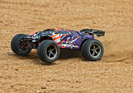 TRAXXAS E-REVO VXL 1/16 RC Araba