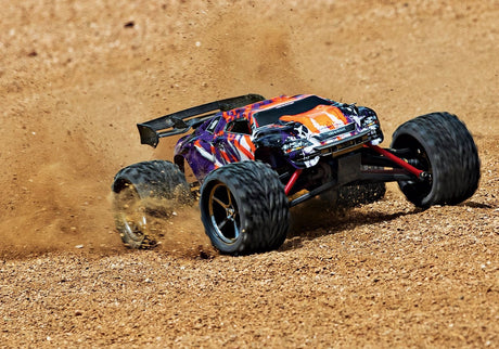 TRAXXAS E-REVO VXL 1/16 RC Araba