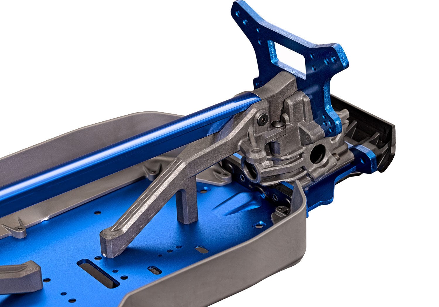 [Motor] Traxxas Sledge - ön şasi destek ve amortisör kulesi detayı