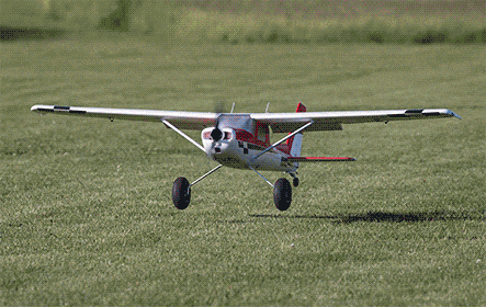 [Havada] E-flite Carbon-Z Cessna 150T 2.1m - Çim pistte kalkış anı