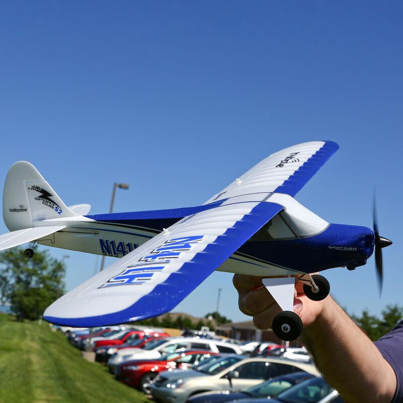 [Boyut] HobbyZone Sport Cub S RTF - Elde boyut karşılaştırması