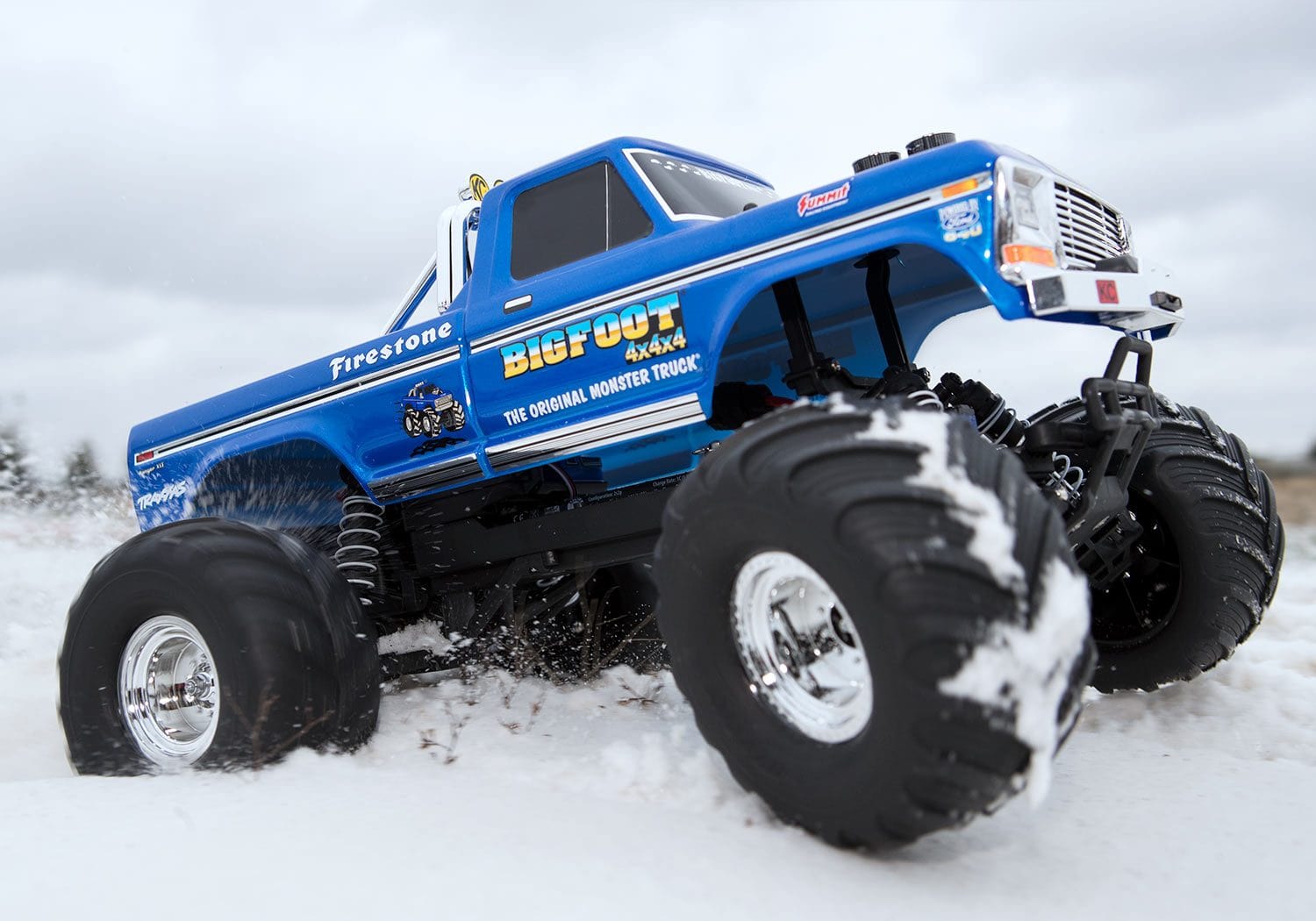 [Action] Traxxas Bigfoot No.1 - karlı arazide outdoor aksiyon