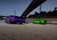 [Action] Traxxas Drag Slash - mor ve yeşil araçlar, drag pisti kalkışı