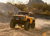 [Action] Traxxas Bronco Combo - çöl arazisinde toz kaldırarak sürüş