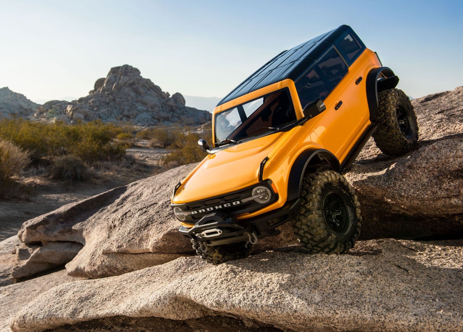 [Action] Traxxas Bronco Combo - kayalık arazide kaya tırmanışı